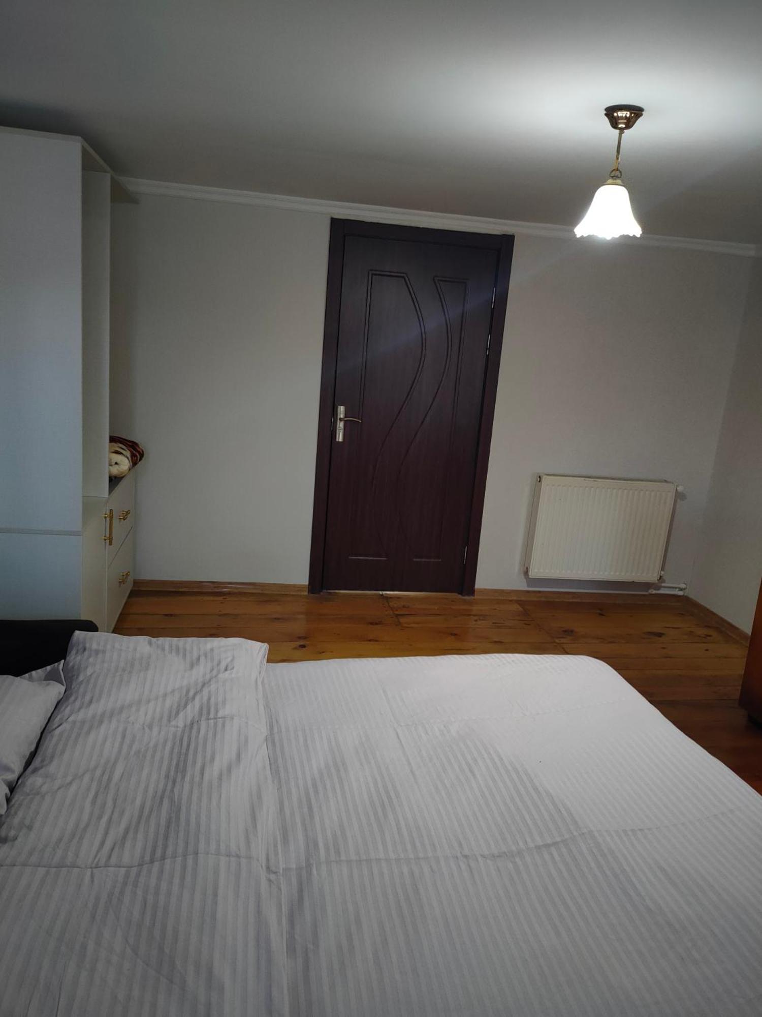 Ni- Ke Hotell Tskaltubo Rom bilde